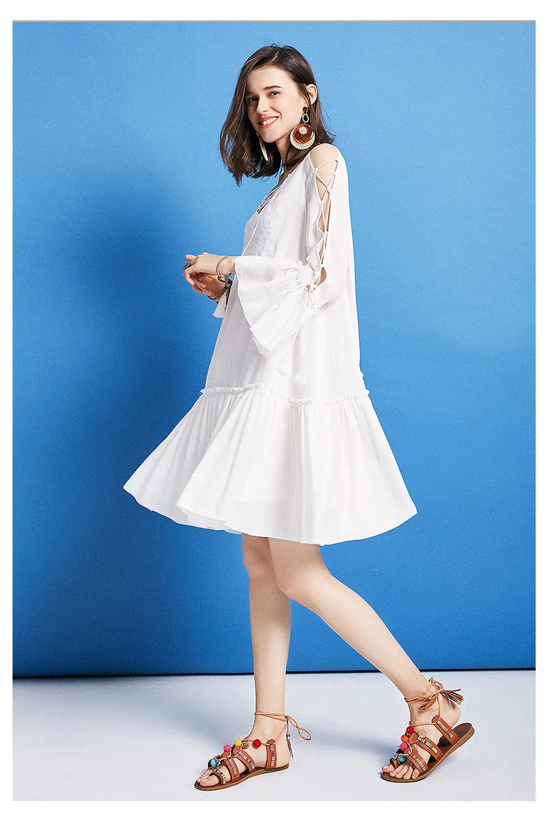 ARTKA EMBROIDERY FRILL SLEEVE MINI SMOCK DRESS WITH PEP HEM