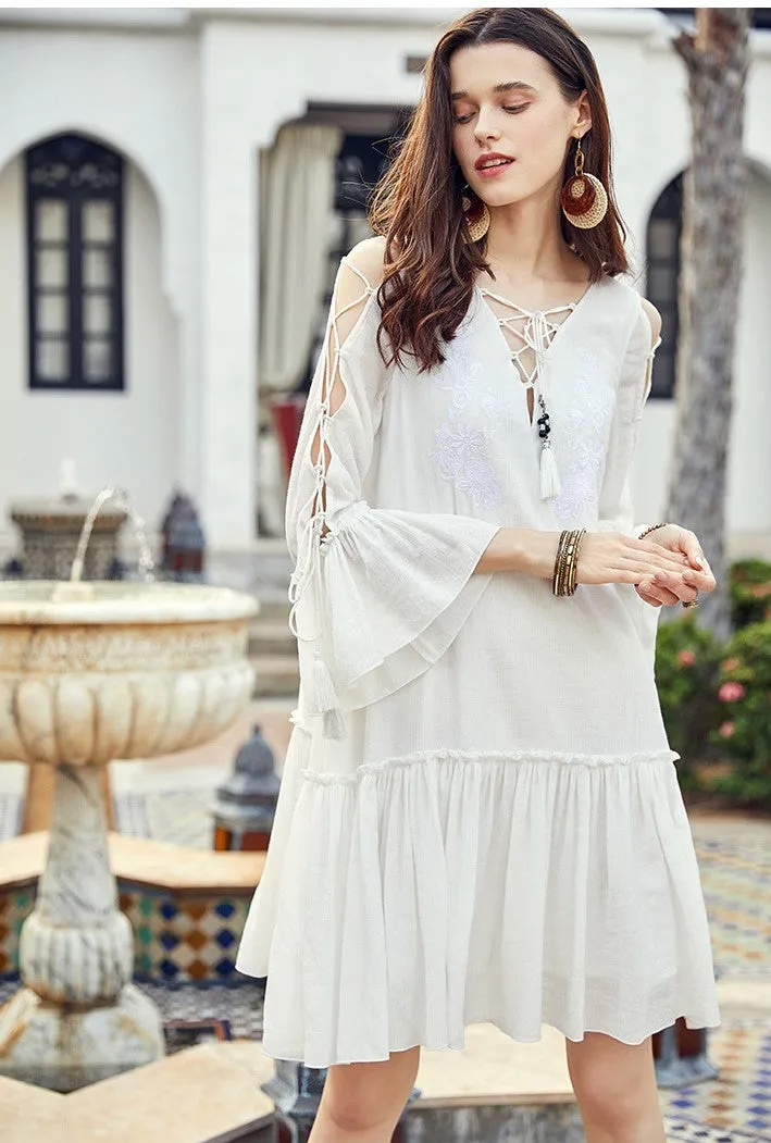 ARTKA EMBROIDERY FRILL SLEEVE MINI SMOCK DRESS WITH PEP HEM