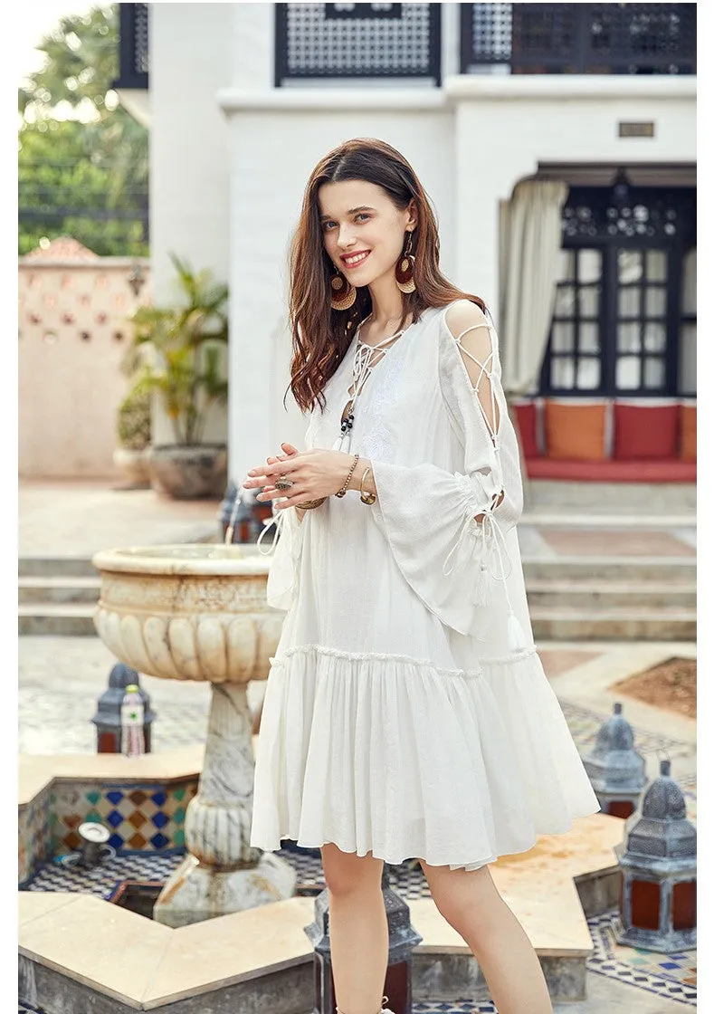ARTKA EMBROIDERY FRILL SLEEVE MINI SMOCK DRESS WITH PEP HEM