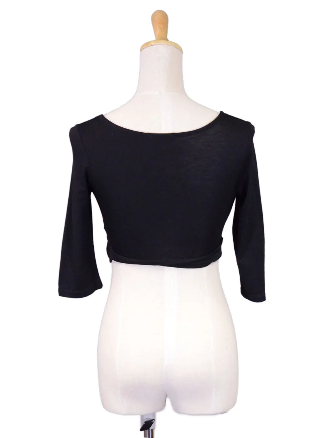 Cherry Mellow Sexy Quarter Length Sleeves Criss Cross Front Cropped Knit Top