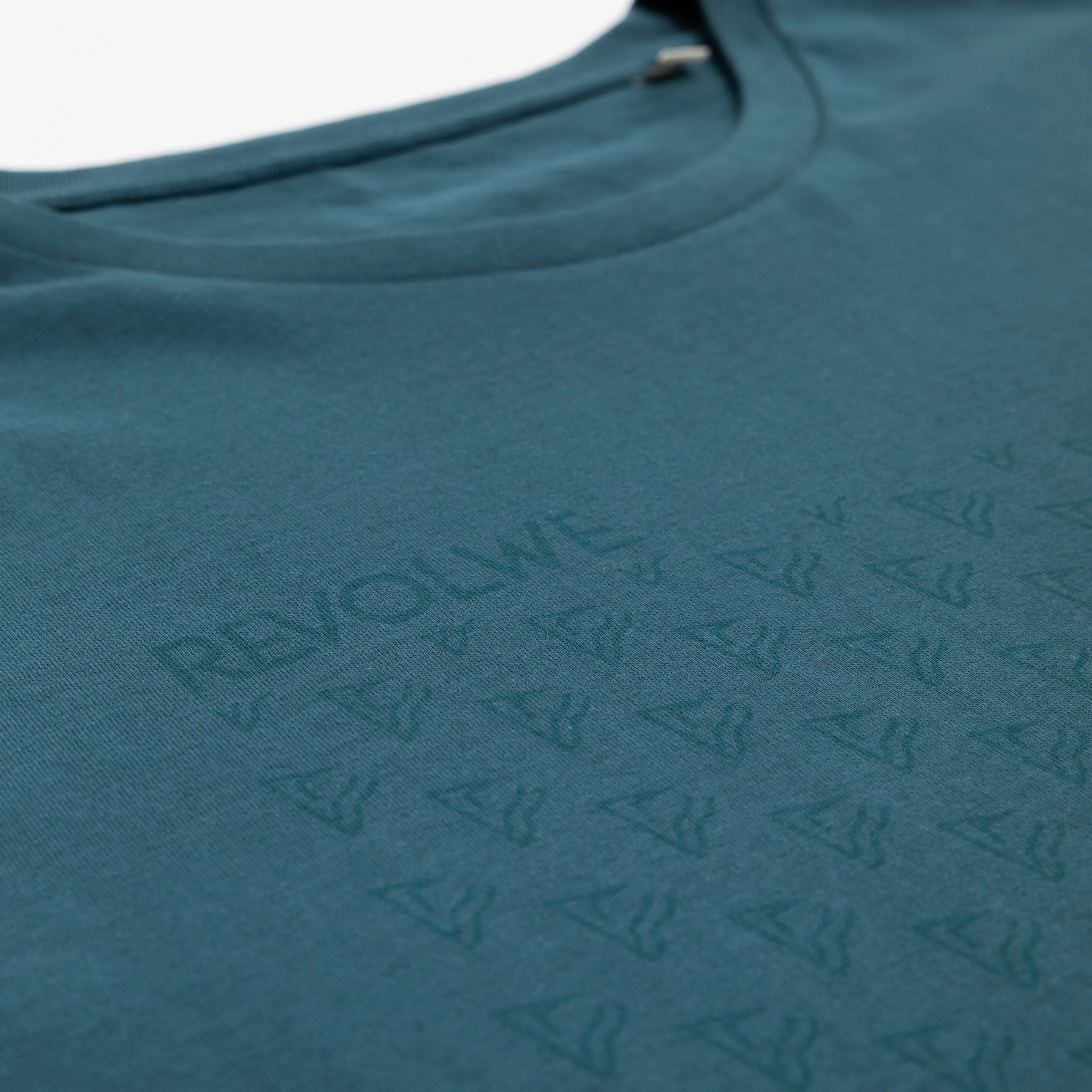 Element Pattern Tee