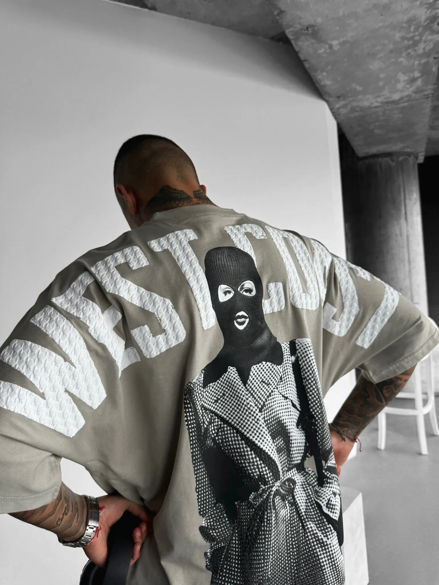 Oversize West Coast T-shirt - Stone