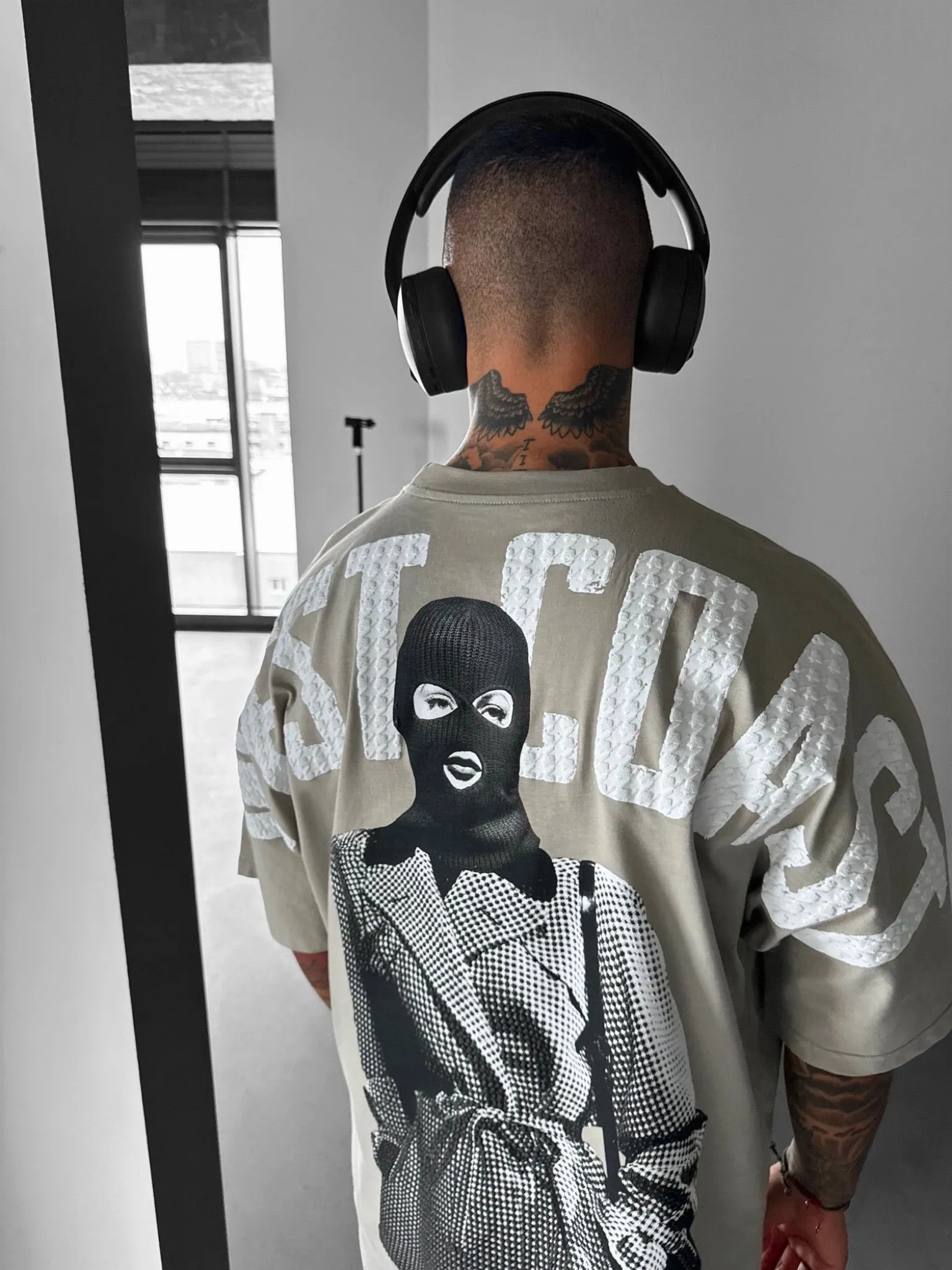Oversize West Coast T-shirt - Stone