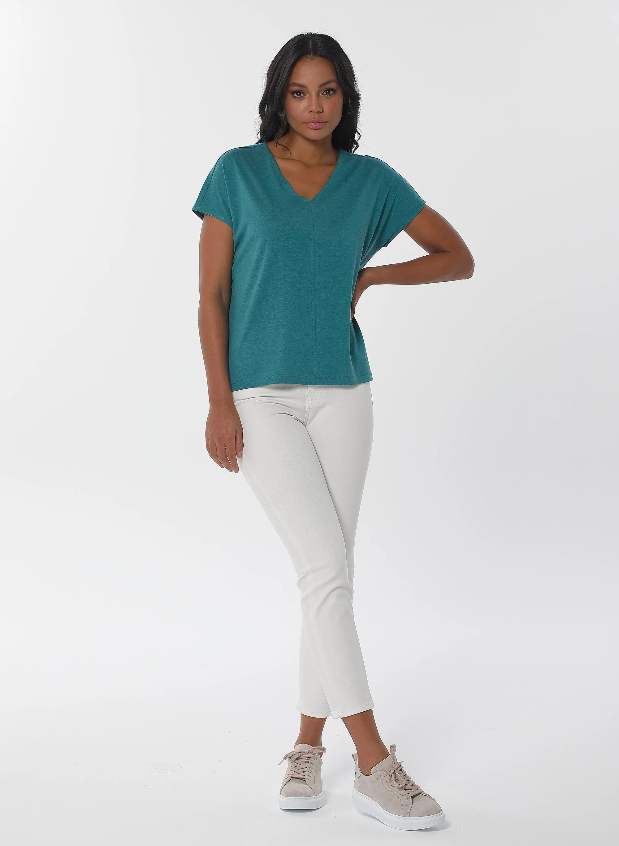 T-shirt met V-hals | Organication women's v-neck t-shirt petrol green